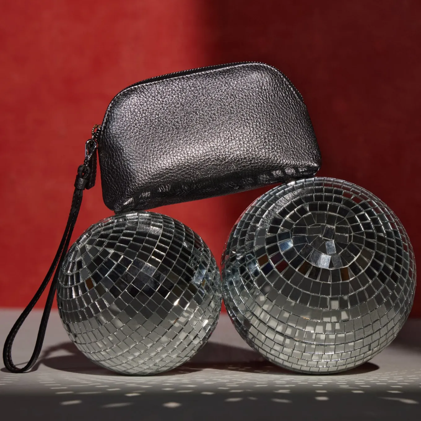 Medium Zip Wristlet